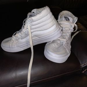 White Hightop Vans 6.5 women’s 5 Men’s